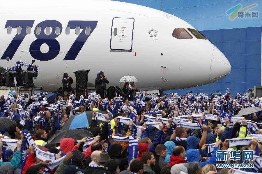 首架787“梦想客机”将首航