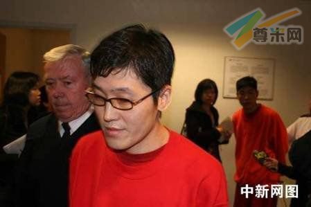 2007年3月2日，李东哲在温哥华接受加拿大移民当局的拘留聆讯。图/中新